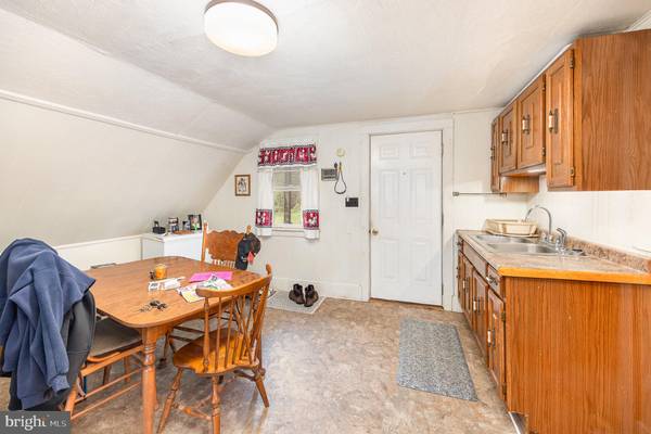Duncannon, PA 17020,15-17 LOCUST ST