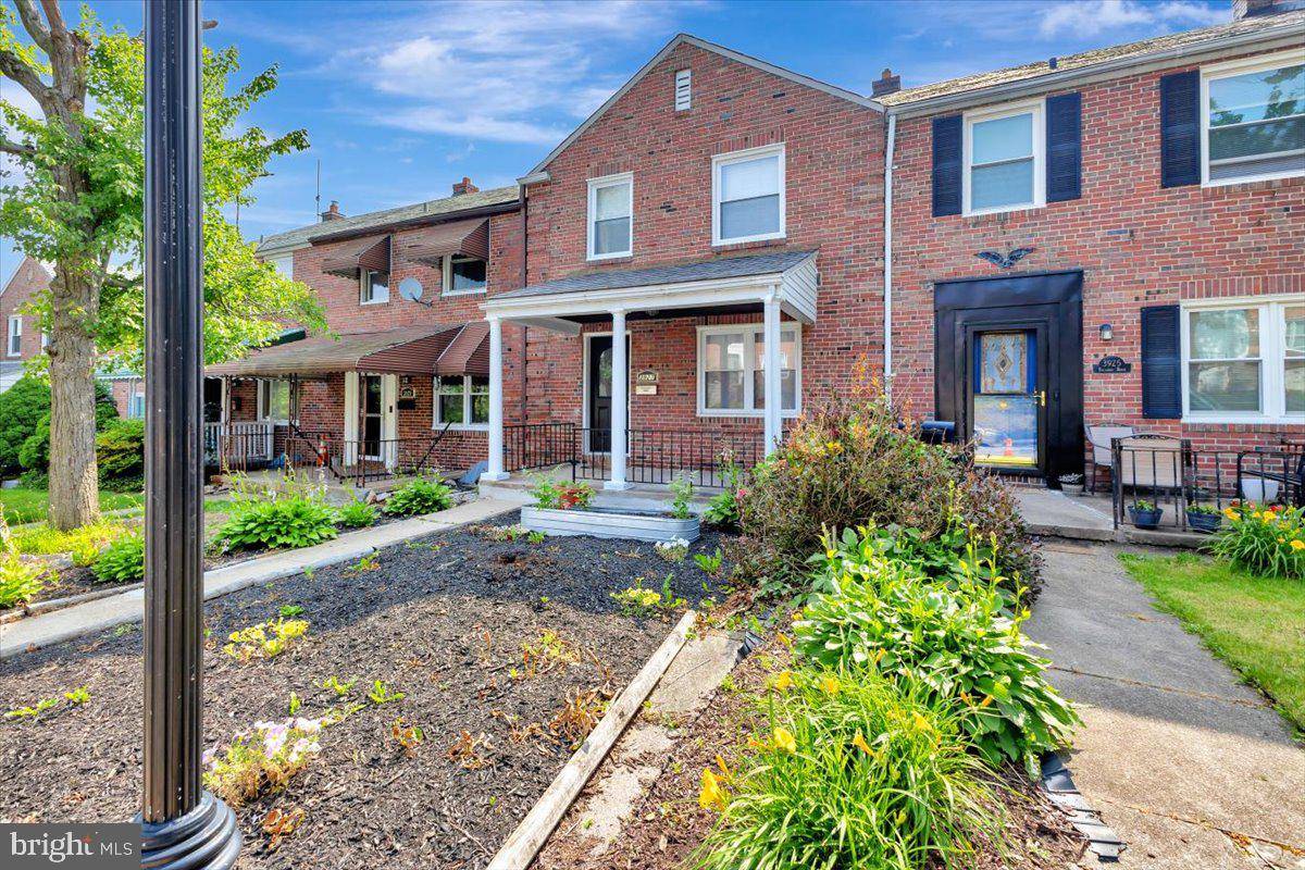 Baltimore, MD 21218,3927 YOLANDO RD