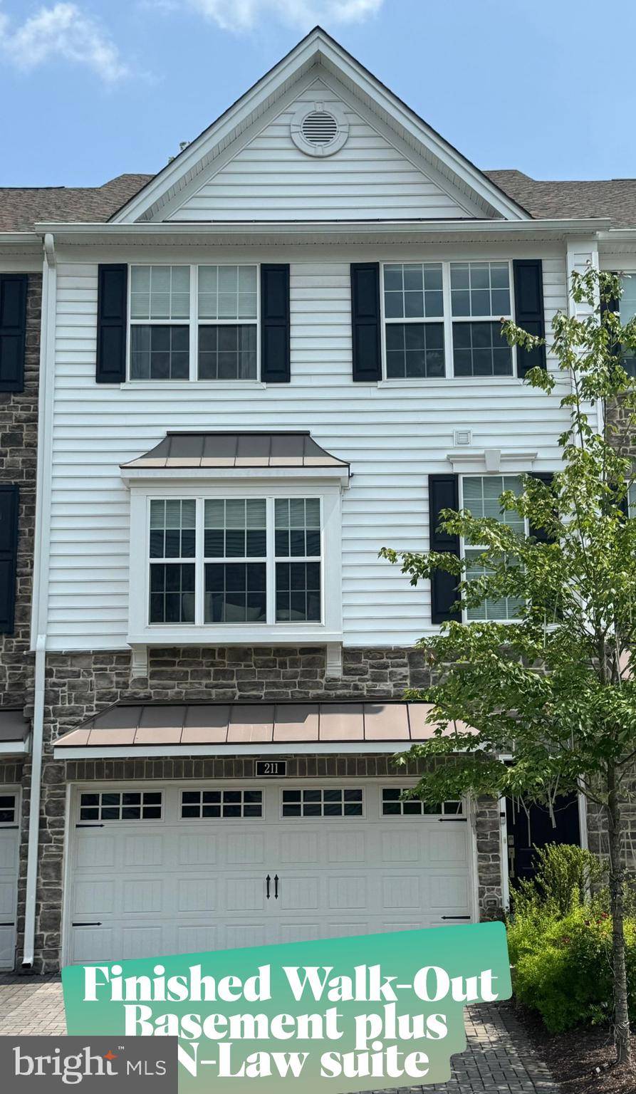 211 CORVUS CIR #128, Media, PA 19063