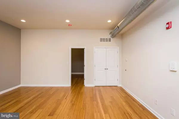 Philadelphia, PA 19125,2422 FRANKFORD AVE #7