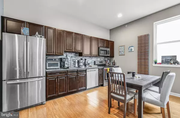 Philadelphia, PA 19125,2422 FRANKFORD AVE #7