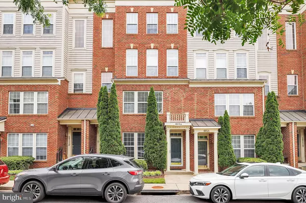 1813 WHEYFIELD DR #10-A, Frederick, MD 21701