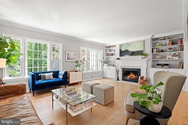 Chevy Chase, MD 20815,3527 HAMLET PL