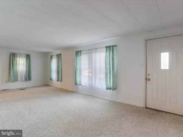 Sandy Spring, MD 20860,18540 BROOKE RD
