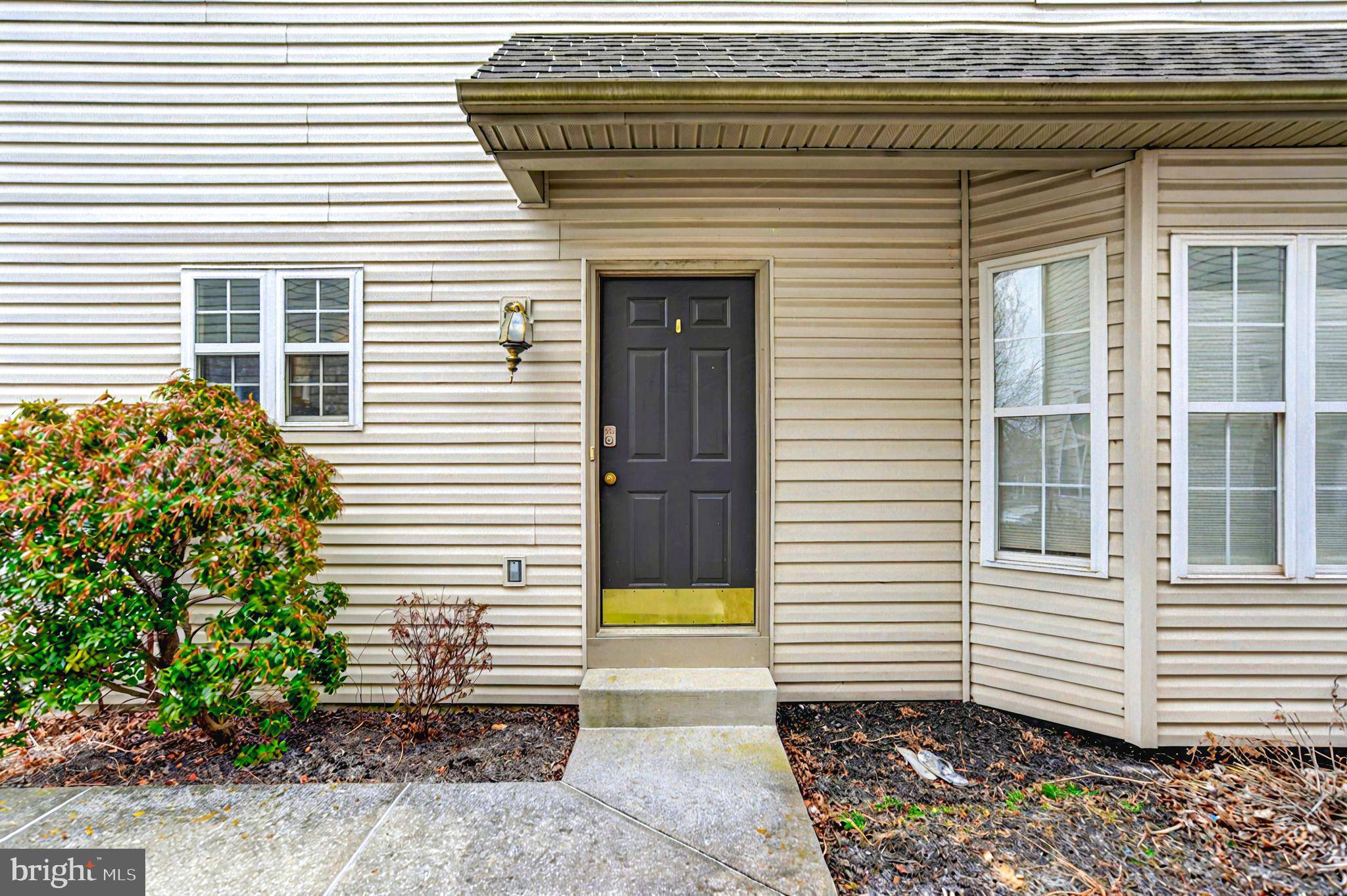 Mechanicsburg, PA 17055,76 BROADWELL LN