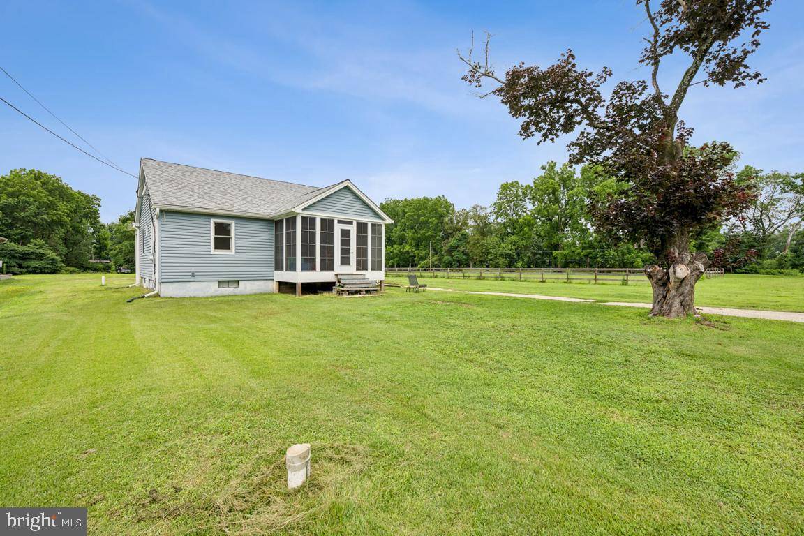 26 HILLIARDS BRIDGE RD, Southampton, NJ 08088