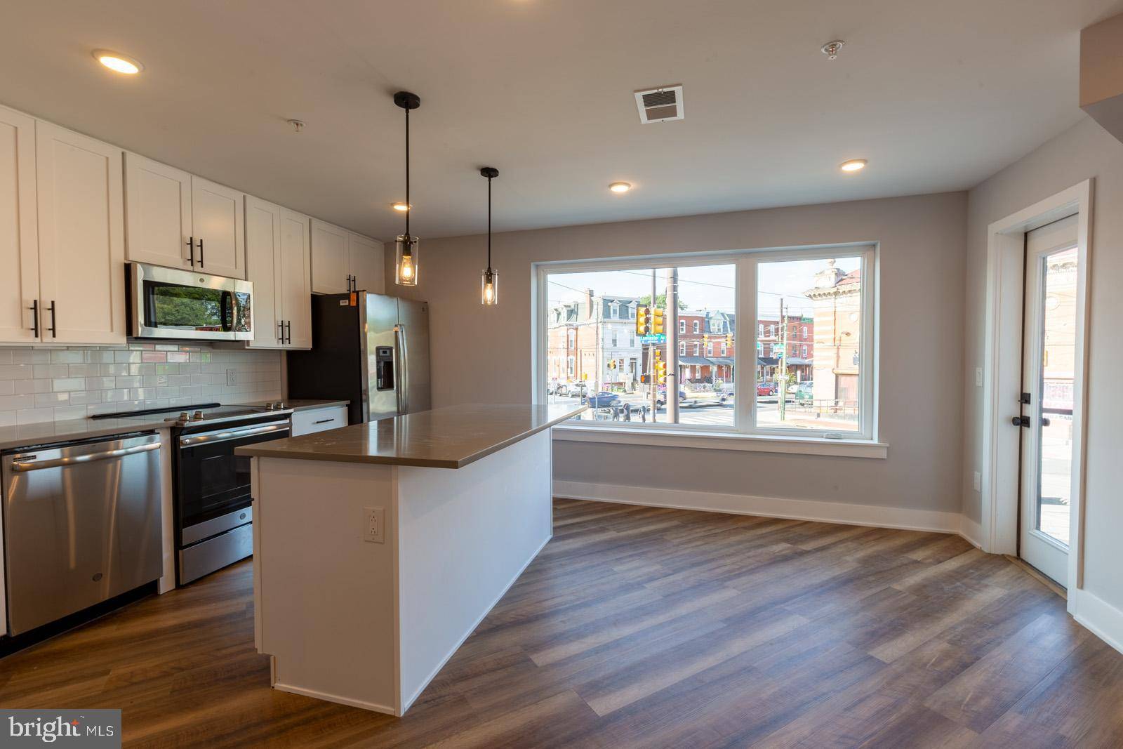 Philadelphia, PA 19104,3965 LANCASTER AVE #201