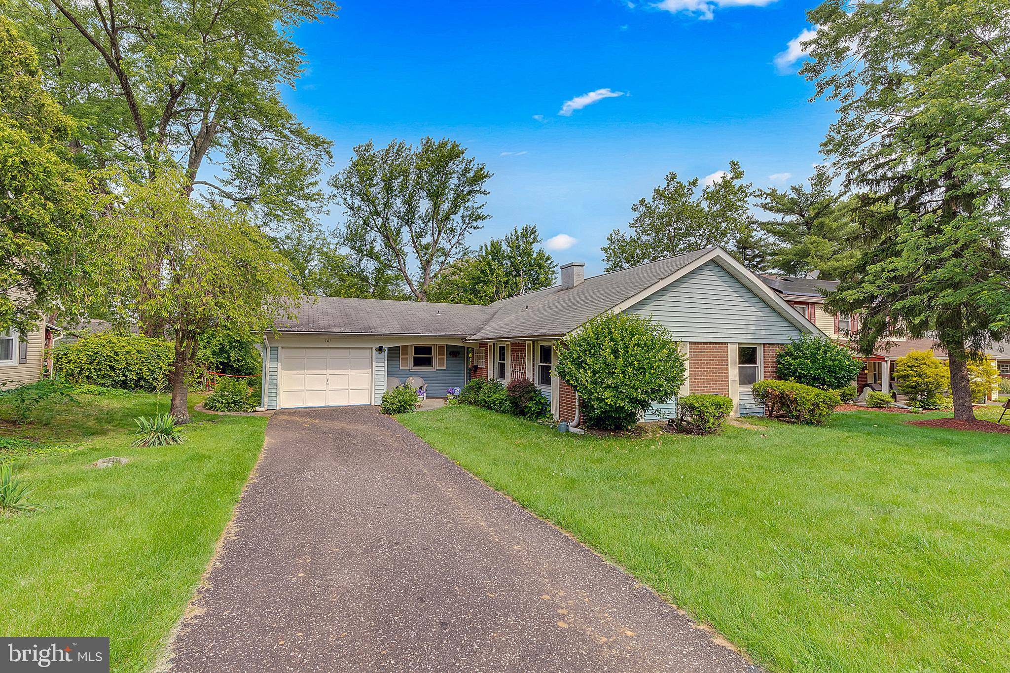 Willingboro, NJ 08046,141 PHEASANT LN