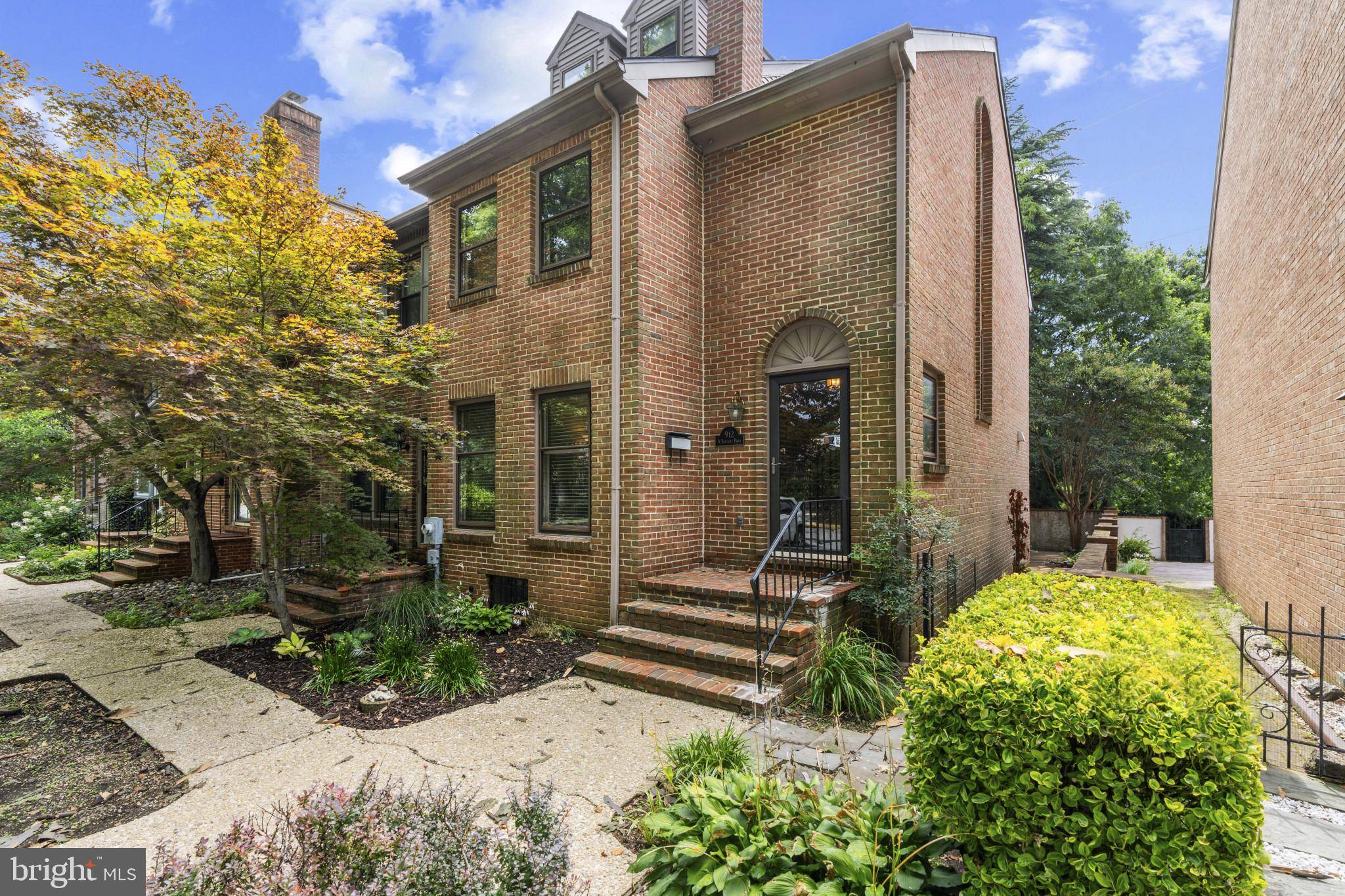 Wilmington, DE 19805,912 N BANCROFT PKY