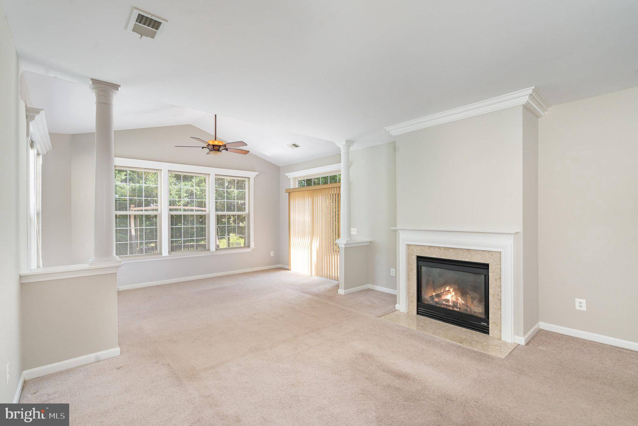Dumfries, VA 22025,16073 DANCING LEAF PL