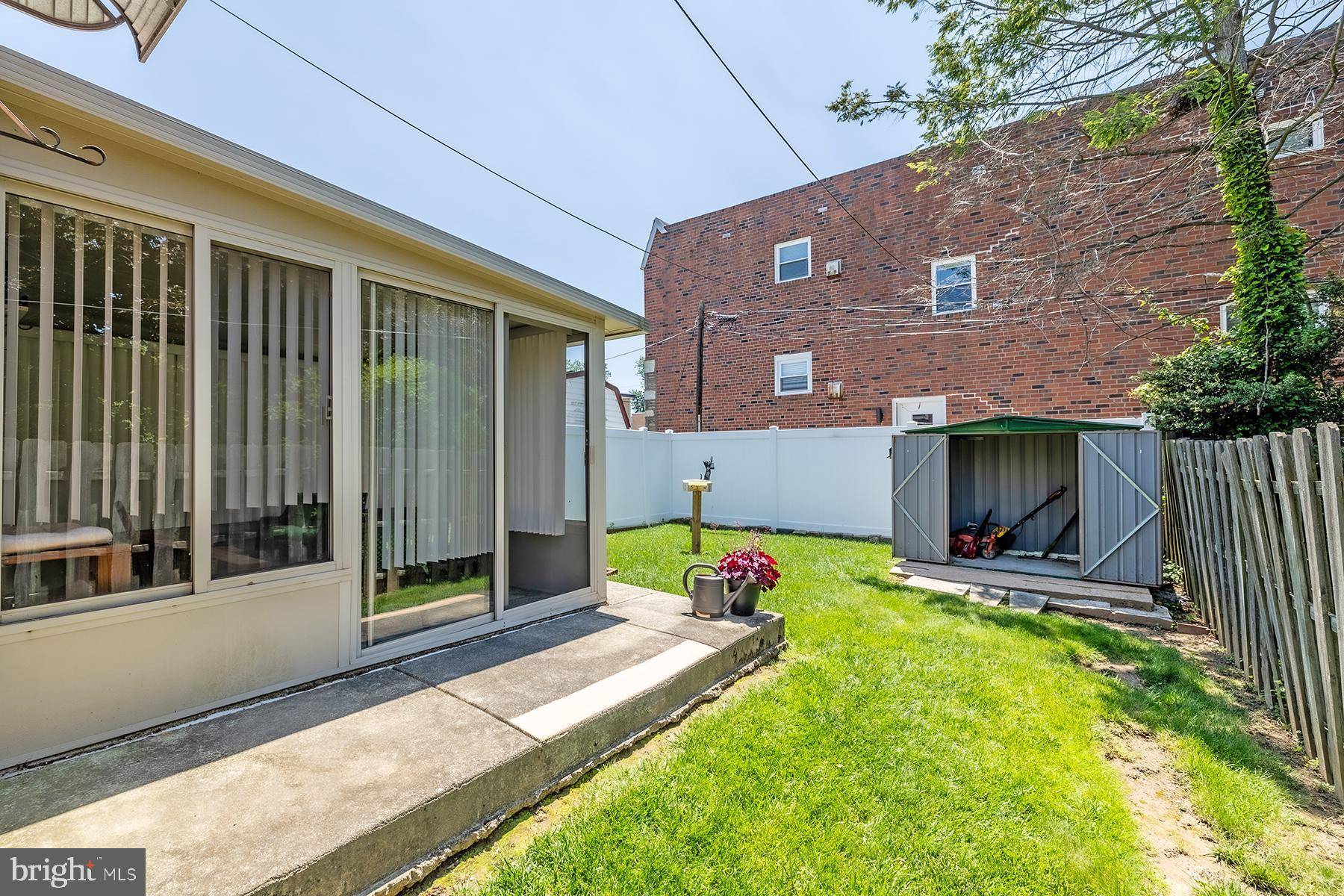 Philadelphia, PA 19111,930 NAPFLE AVE
