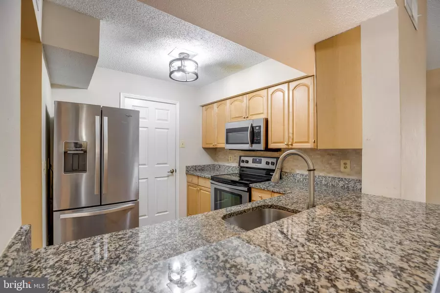 1543 LINCOLN WAY #301B, Mclean, VA 22102