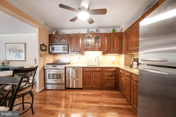 Rockville, MD 20852,11801 ROCKVILLE PIKE #212