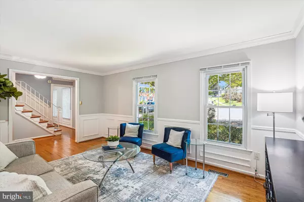 Springfield, VA 22153,8322 CUSHING CT