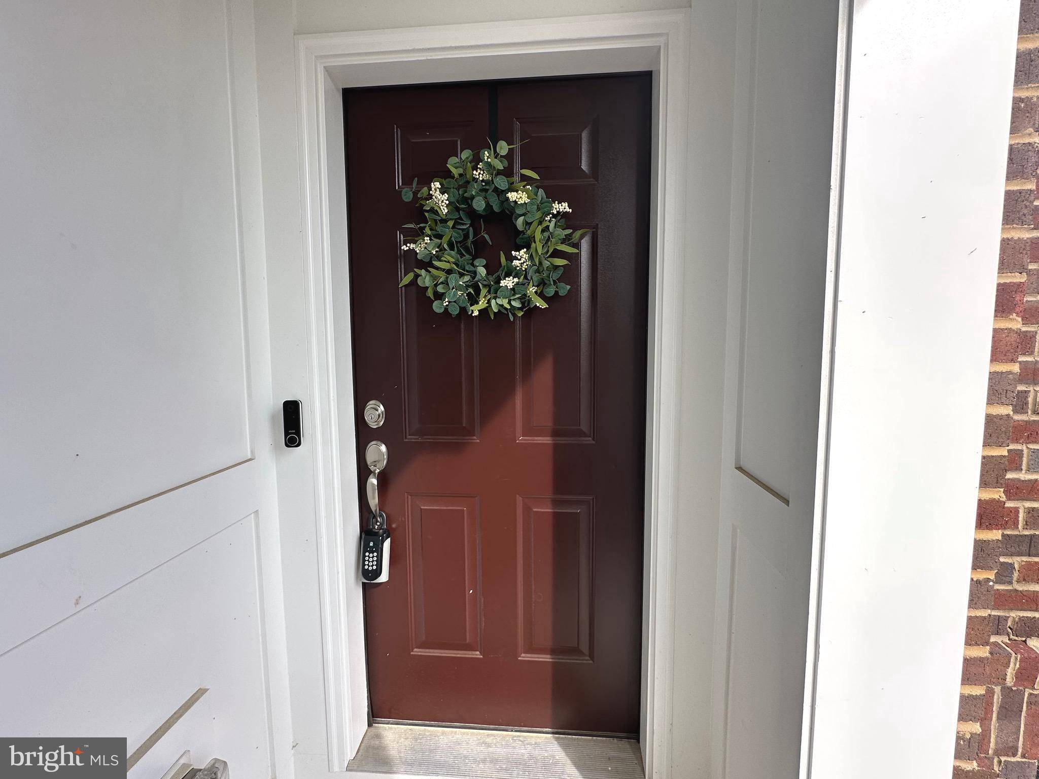 Owings Mills, MD 21117,9402 JAMES MACGOWAN LN #611