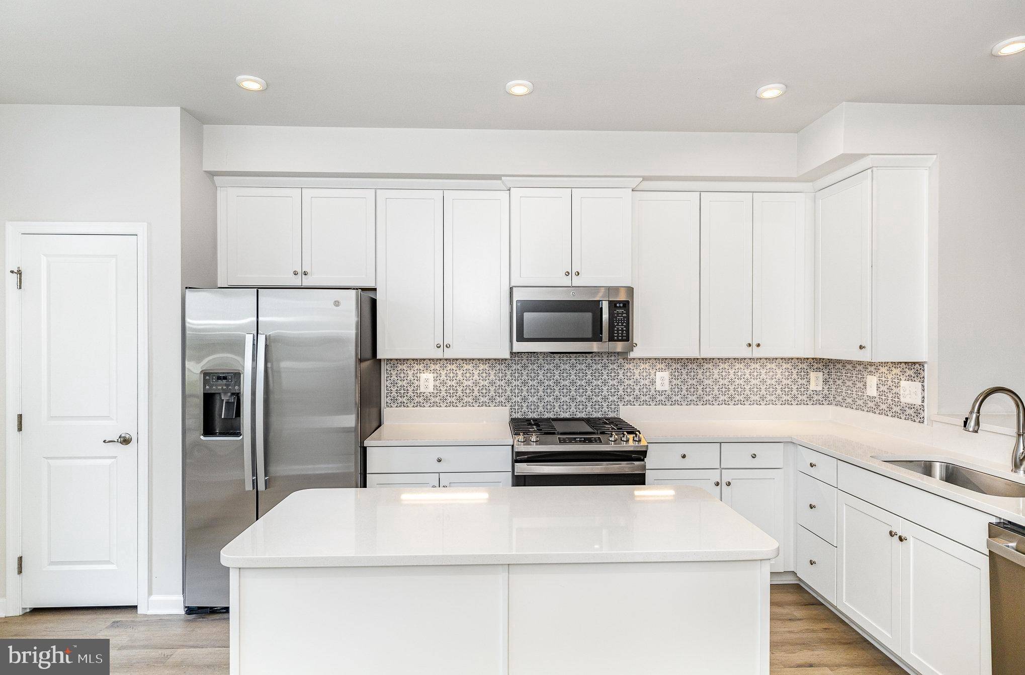 Fredericksburg, VA 22401,1019 RAMPART DR