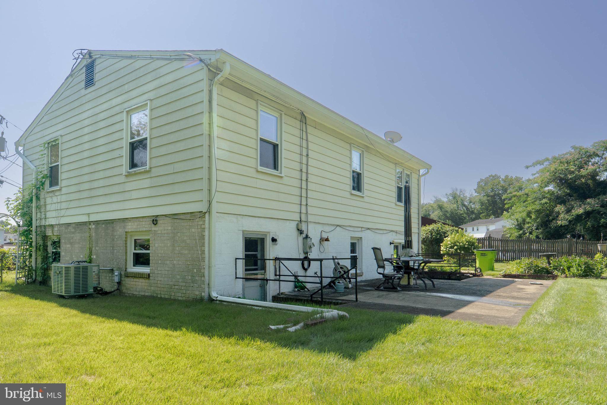 Dumfries, VA 22026,4153 BASSETT CT