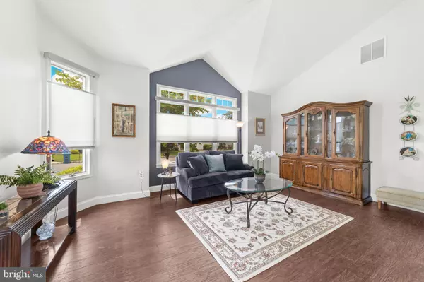 Monroe Township, NJ 08831,24 BIRMINGHAM LN