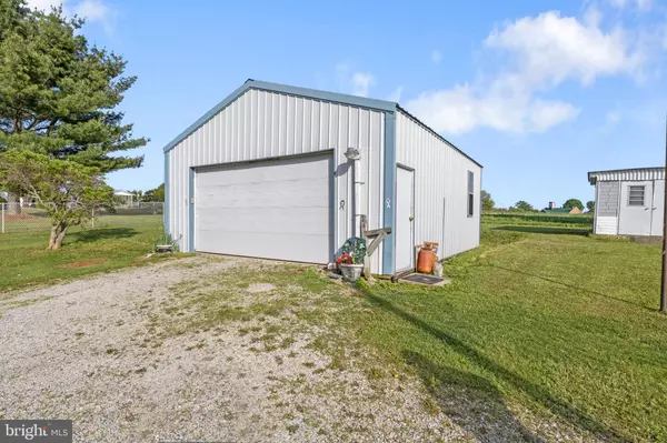 Stewartstown, PA 17363,4372 WESTVIEW DR