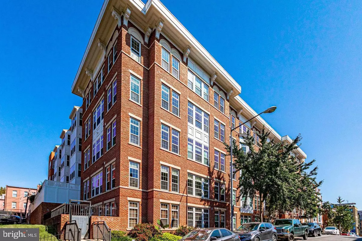 Washington, DC 20009,1451 BELMONT ST NW #202