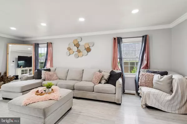 Willingboro, NJ 08046,60 PINAFORE LN