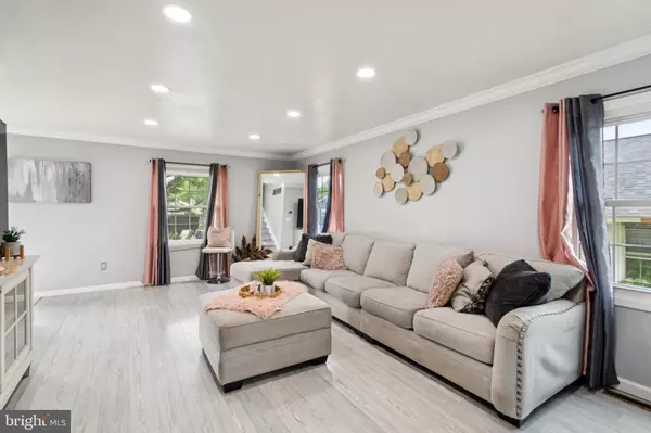 Willingboro, NJ 08046,60 PINAFORE LN