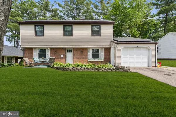 60 PINAFORE LN, Willingboro, NJ 08046