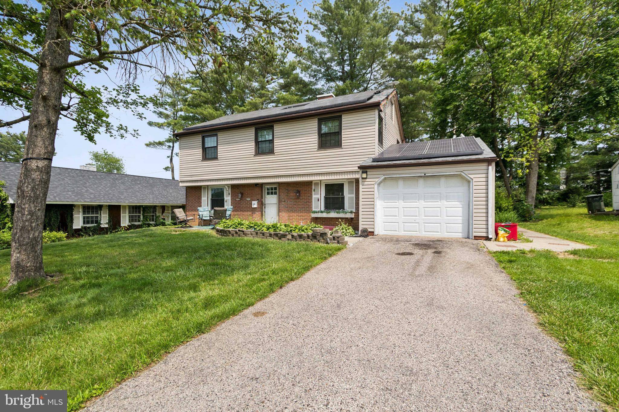 Willingboro, NJ 08046,60 PINAFORE LN