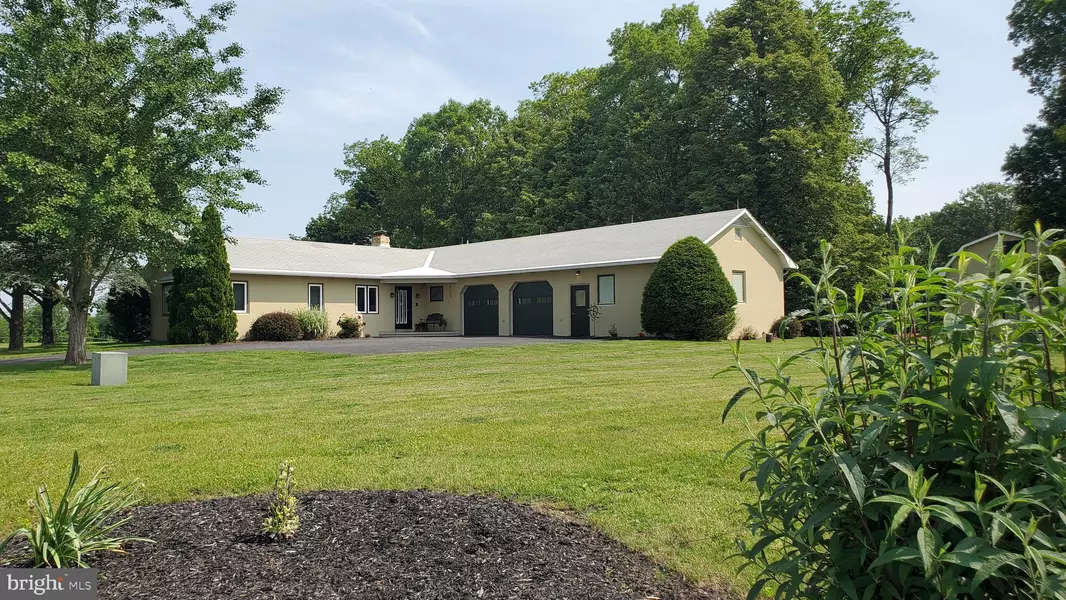 7367 LEISURE CT, Orefield, PA 18069