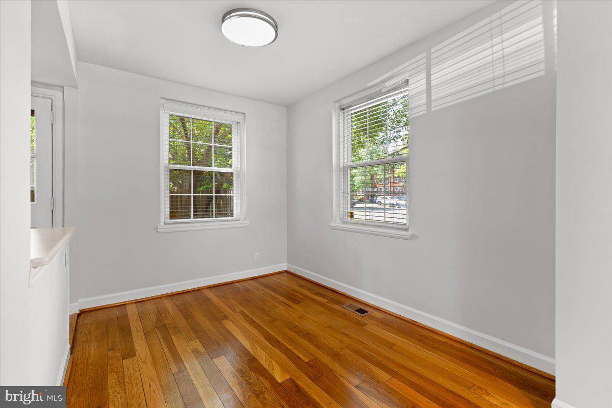 Arlington, VA 22206,2990 S COLUMBUS STREET