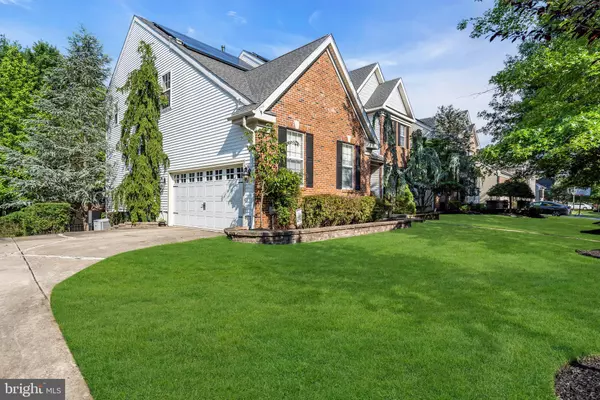 Mount Laurel, NJ 08054,112 HILLSIDE LN