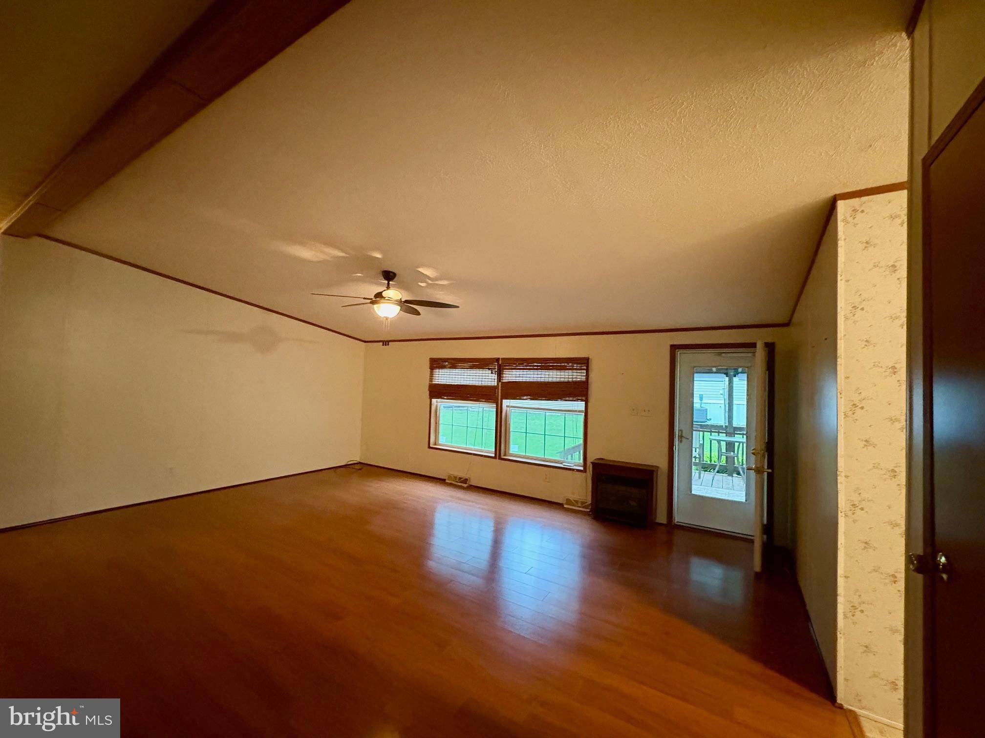 Shippensburg, PA 17257,220 SHIPPENSBURG MOBILE EST