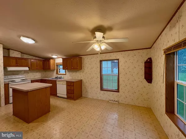 Shippensburg, PA 17257,220 SHIPPENSBURG MOBILE EST