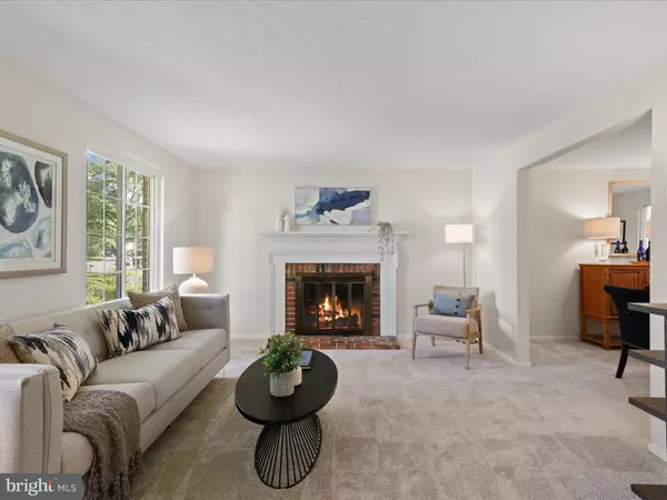 Burke, VA 22015,6143 WINDWARD DR