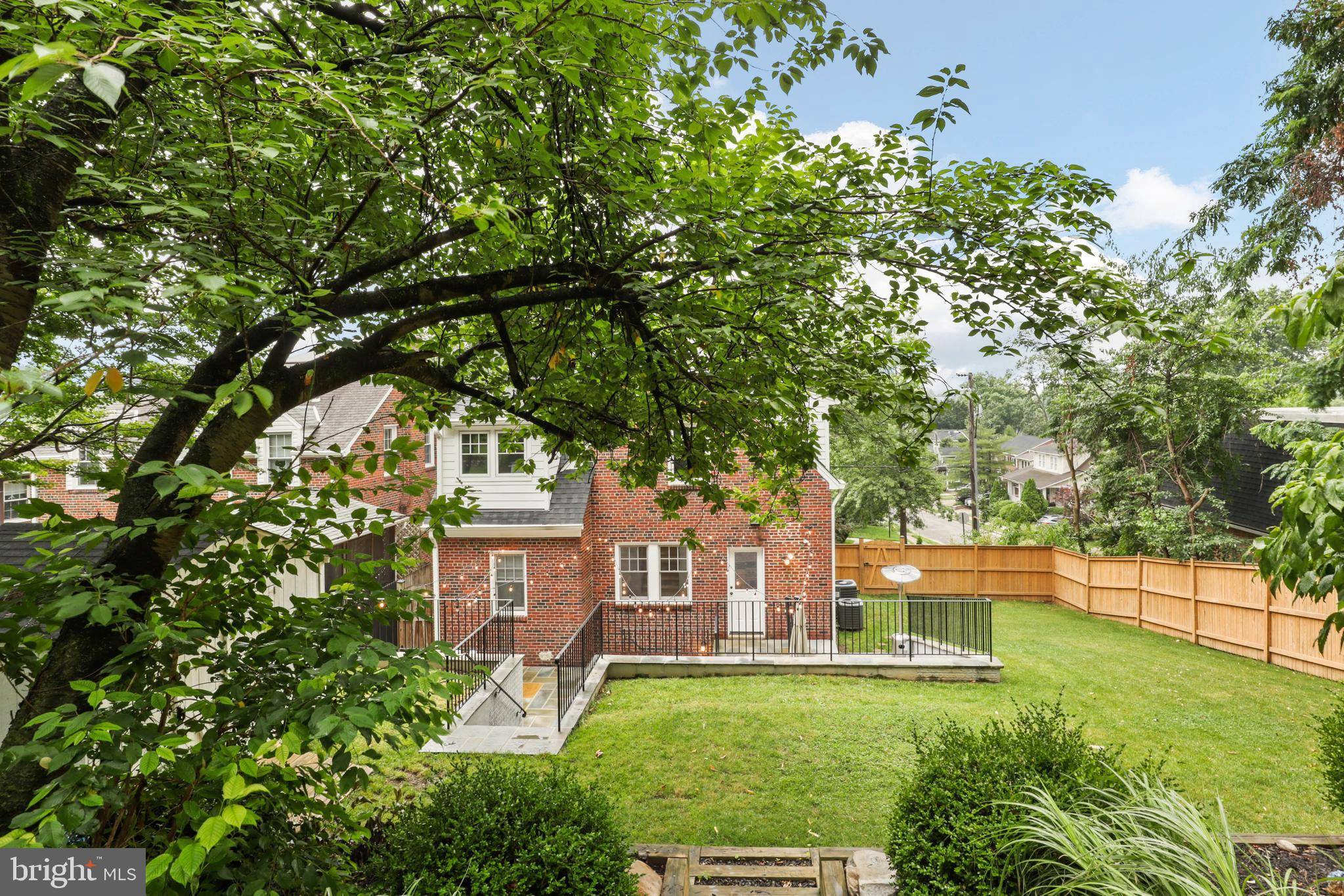 Alexandria, VA 22301,2400 SANFORD ST