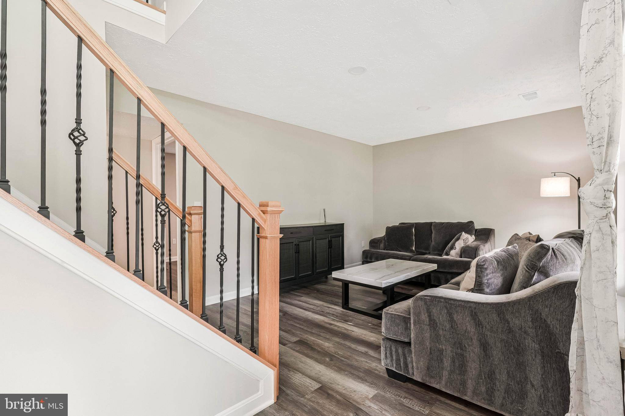 Waldorf, MD 20603,6406 FISHER CT