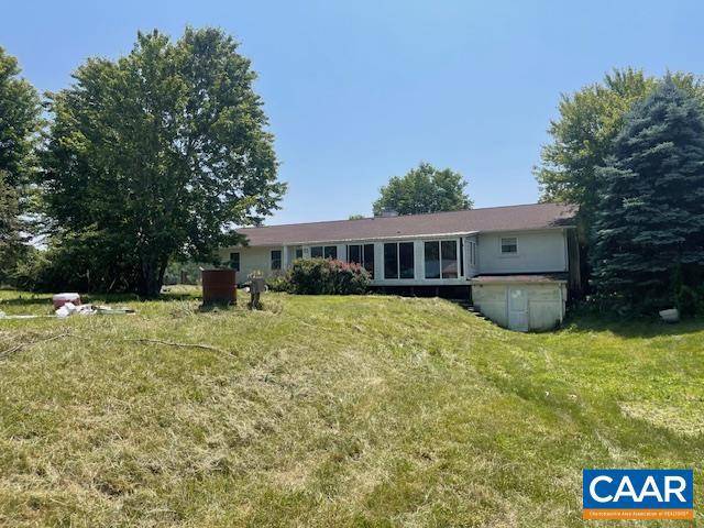 Stanardsville, VA 22973,986 CELT RD