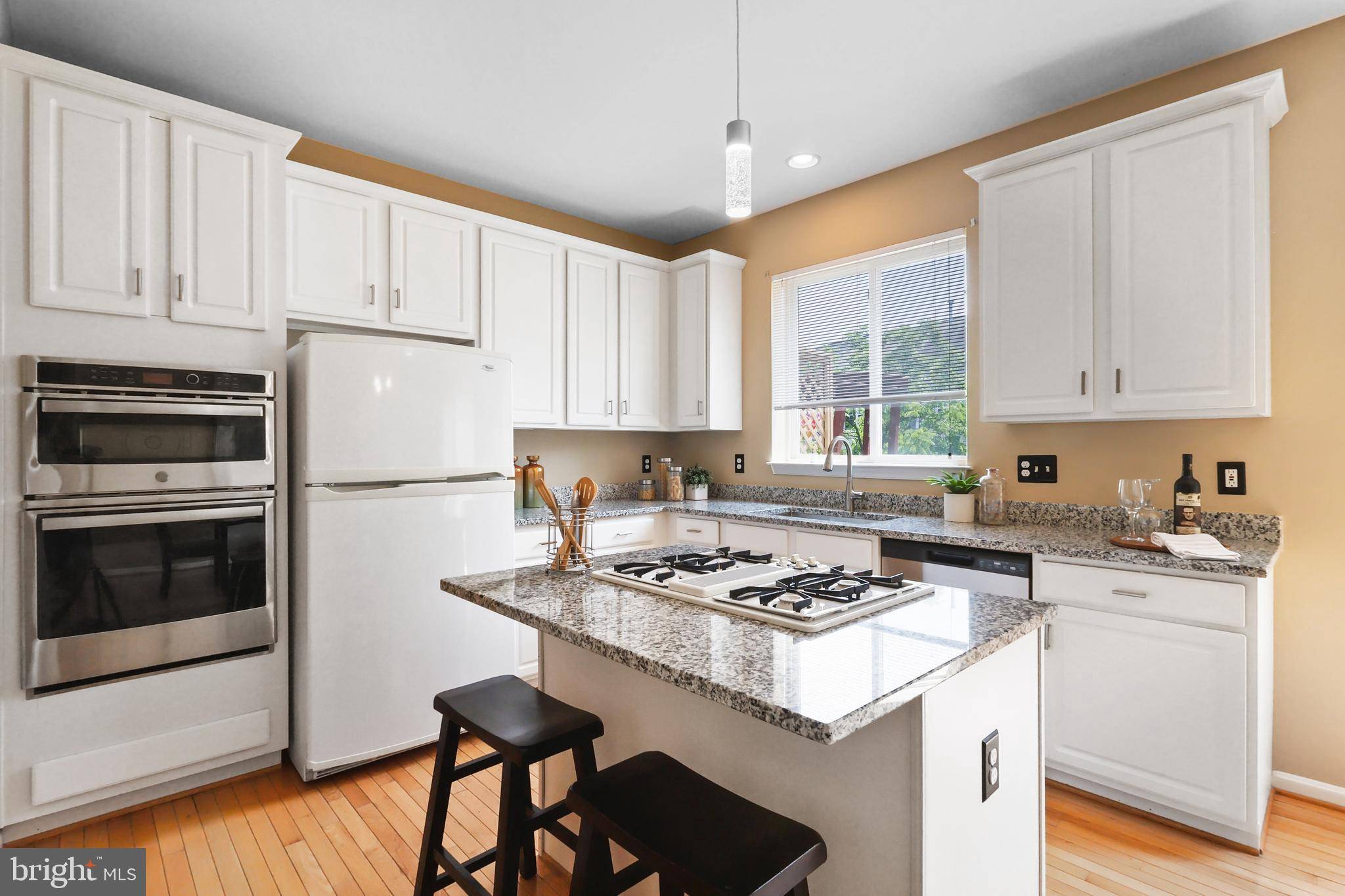 Herndon, VA 20171,13619 RED SQUIRREL WAY