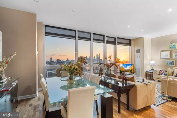 Philadelphia, PA 19123,901 N PENN ST #F2003