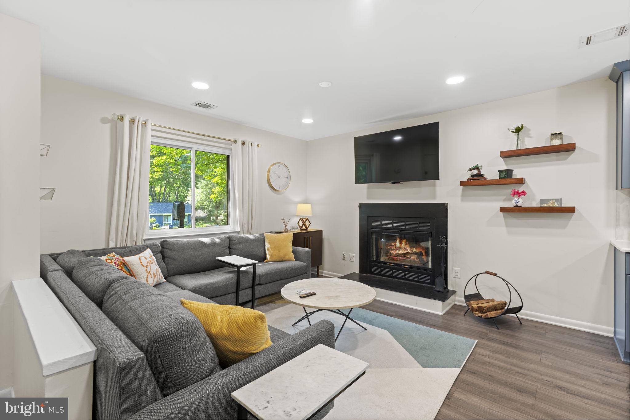 Reston, VA 20191,11308 GATESBOROUGH LN