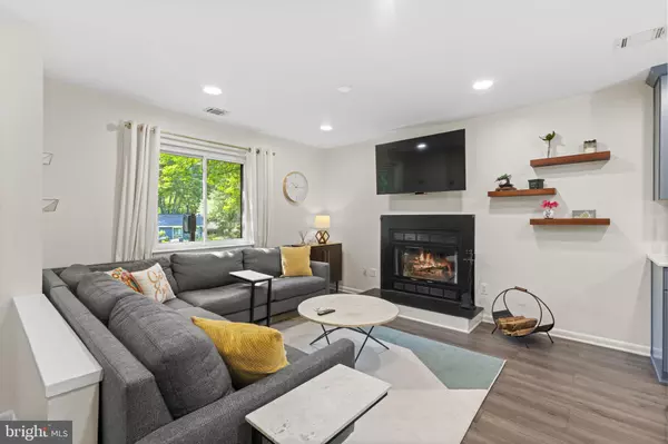 Reston, VA 20191,11308 GATESBOROUGH LN