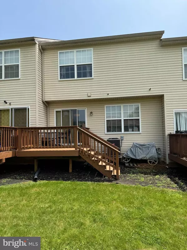 York, PA 17406,96 E BEAVER ST #96