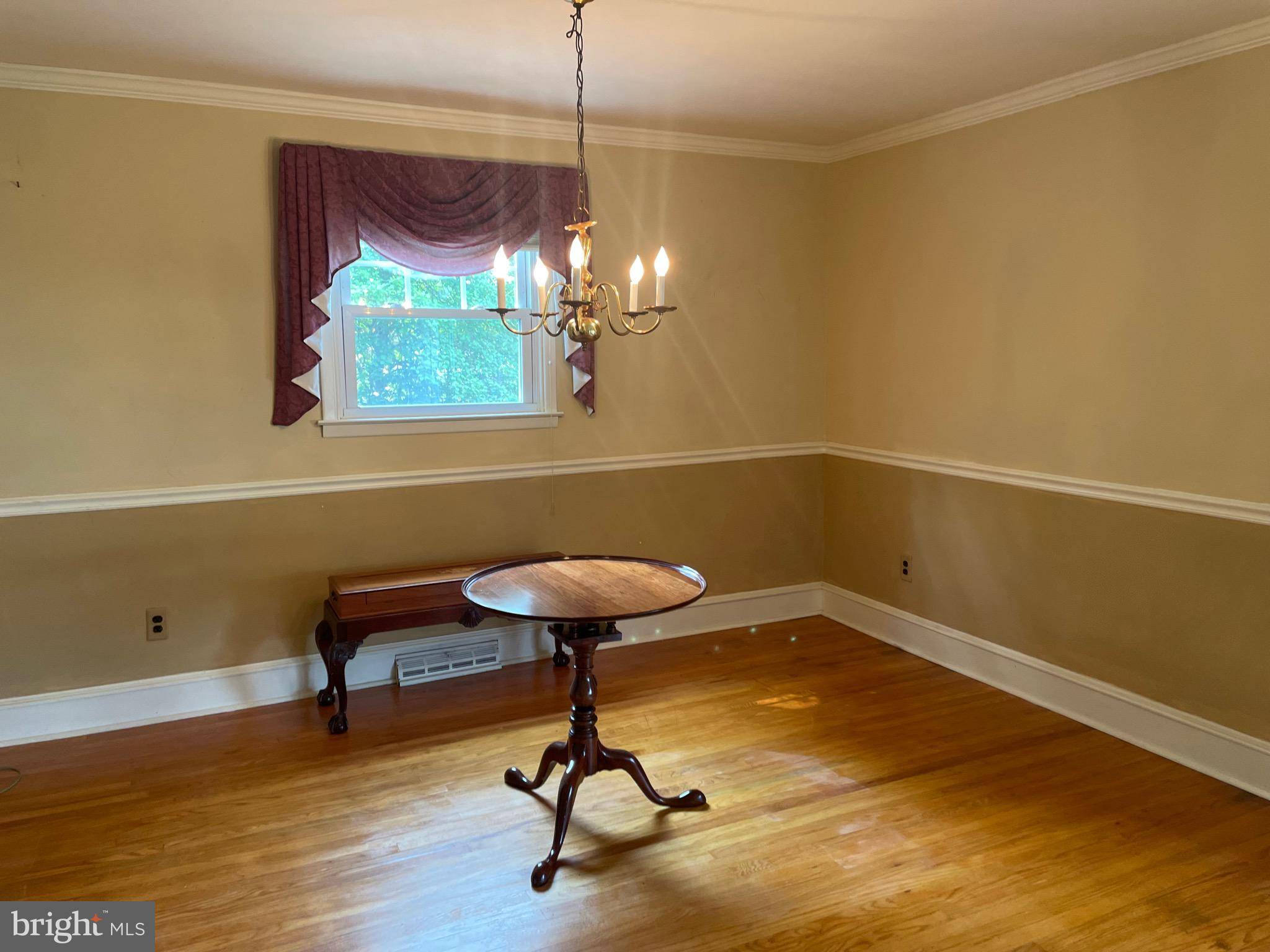 Cinnaminson, NJ 08077,604 IVYSTONE LN