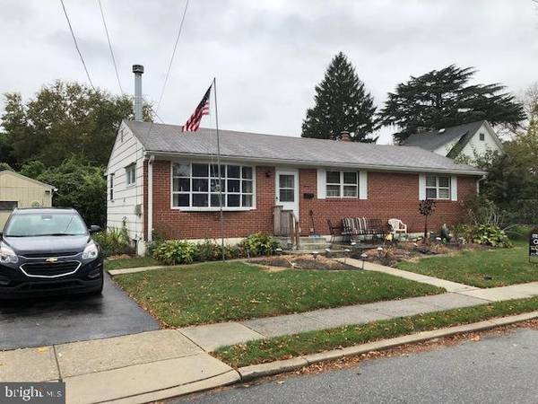 16 S LINDEN AVE,  Aldan,  PA 19018