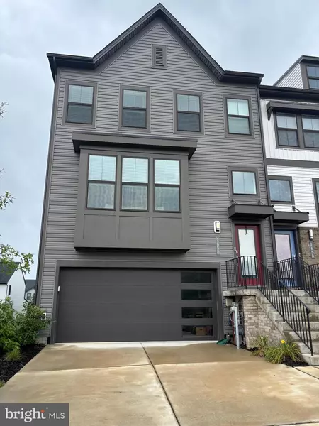 7656 QUARTZITE LN, Glen Burnie, MD 21060