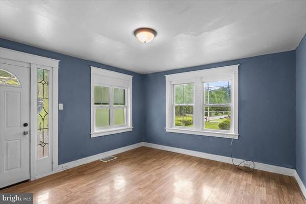 Reading, PA 19606,1803 FRIEDENSBURG RD