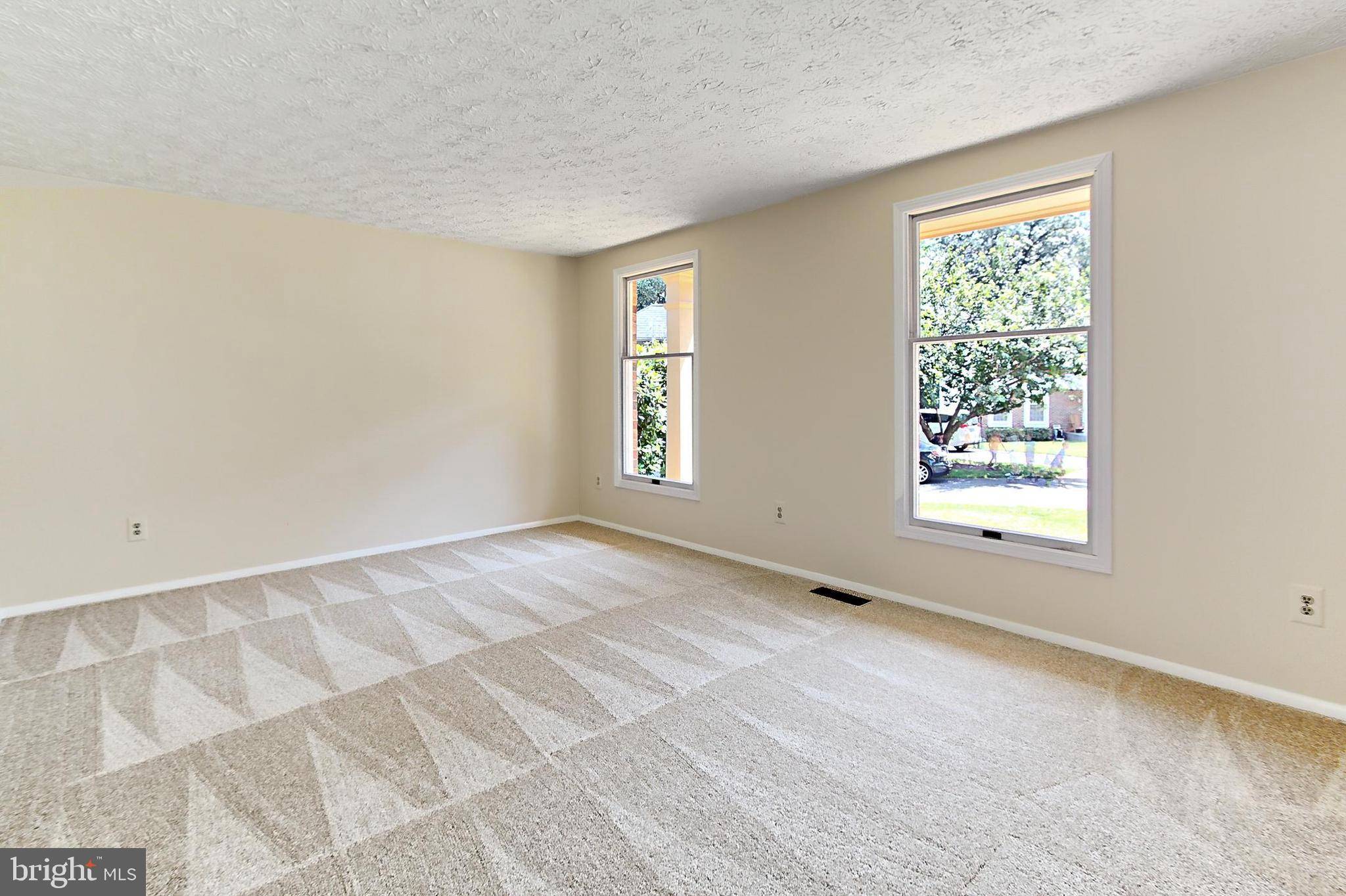 Fairfax, VA 22032,5509 YELLOW RAIL CT