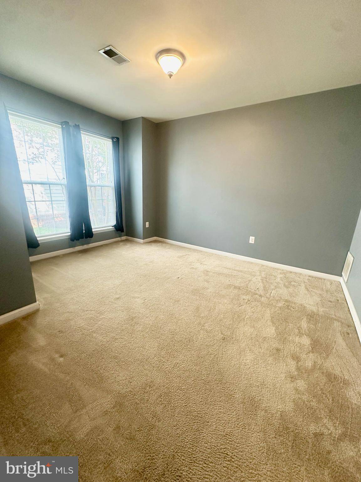 La Plata, MD 20646,19 STEEPLECHASE DR