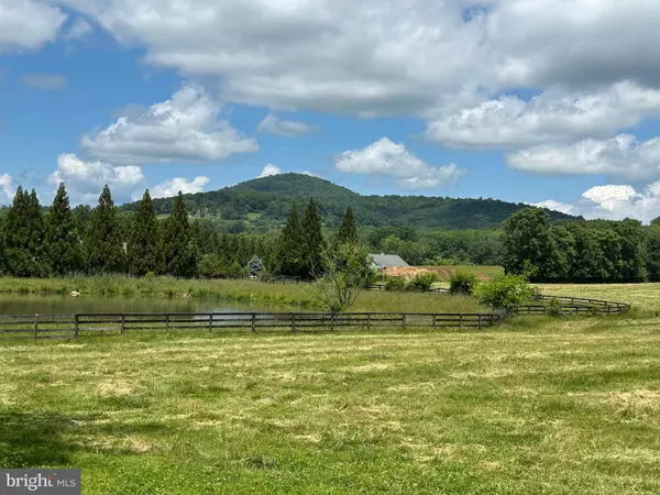 Marshall, VA 20115,10674 ADA RD