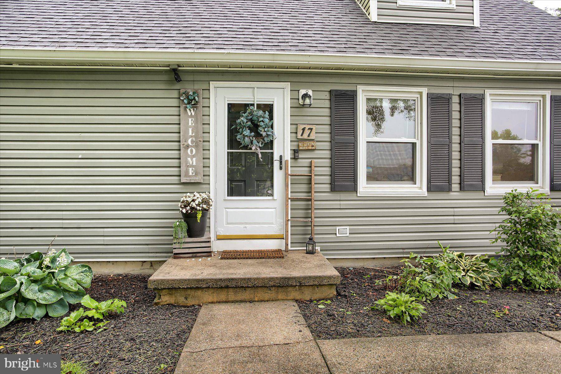 Carlisle, PA 17015,17 GOLDENROD DR